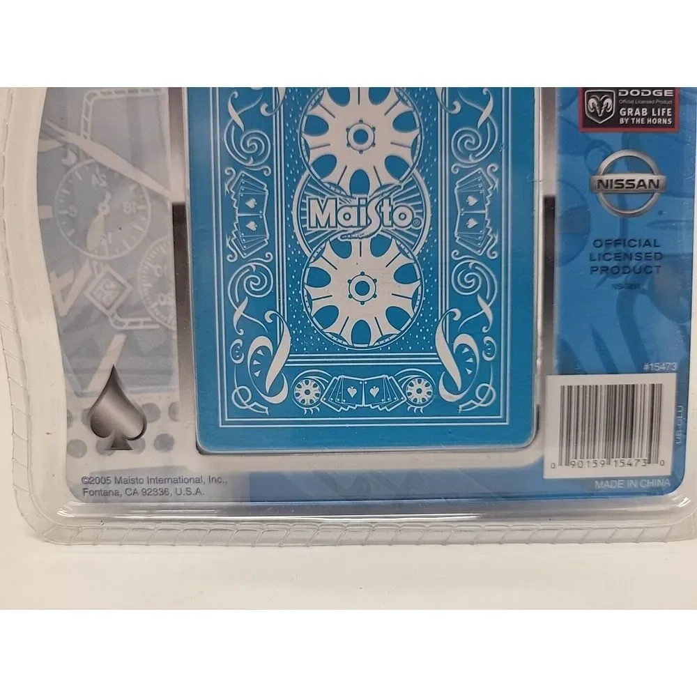 2005 Maisto Playerz Luxury Diecast Collection Porsche Cayenne Turbo Playing Card